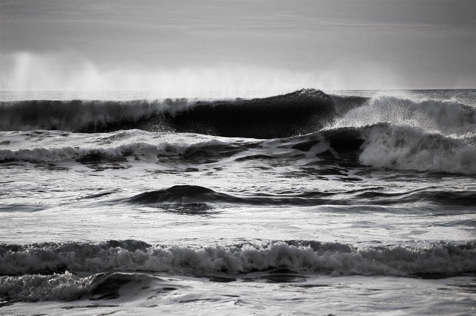 Turbulent Ocean Waves